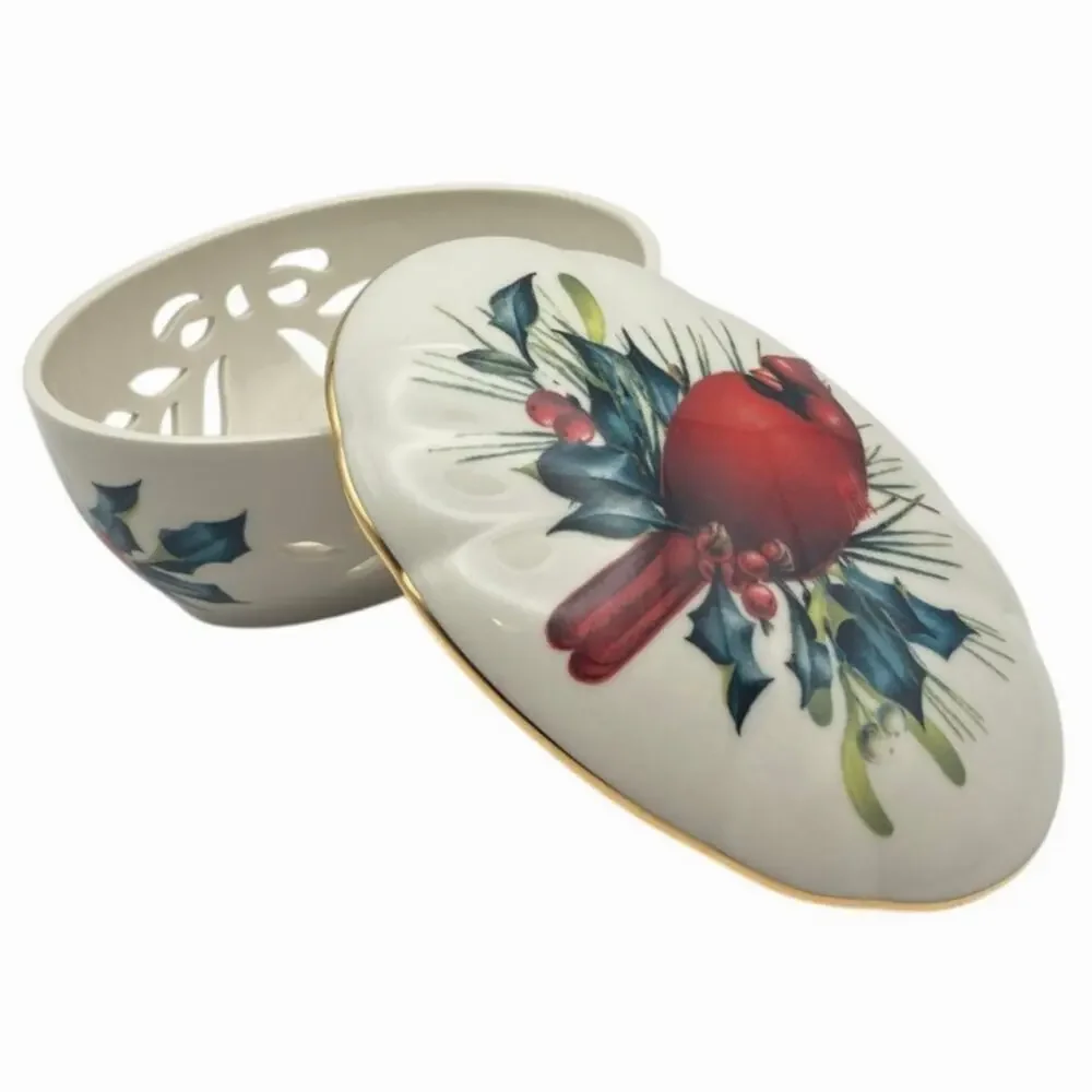 Lenox Winter Greetings Pierced Gold Rim Trinket Bowl with Lid